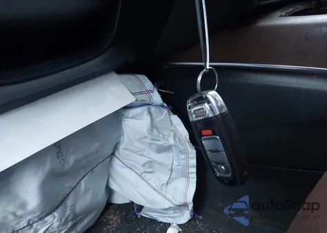 2012 Audi A7 Premium z USA, uszkodzony, nr VIN WAU3GAFC8CN134338